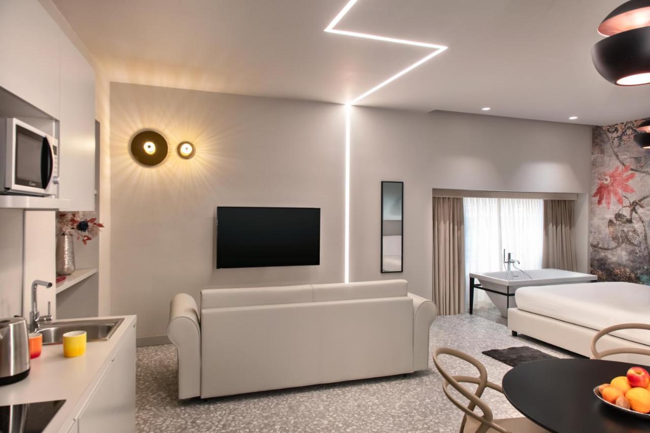 Lady Rose Hotel Napoli Bagian luar foto