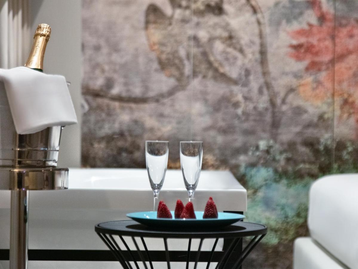 Lady Rose Hotel Napoli Bagian luar foto