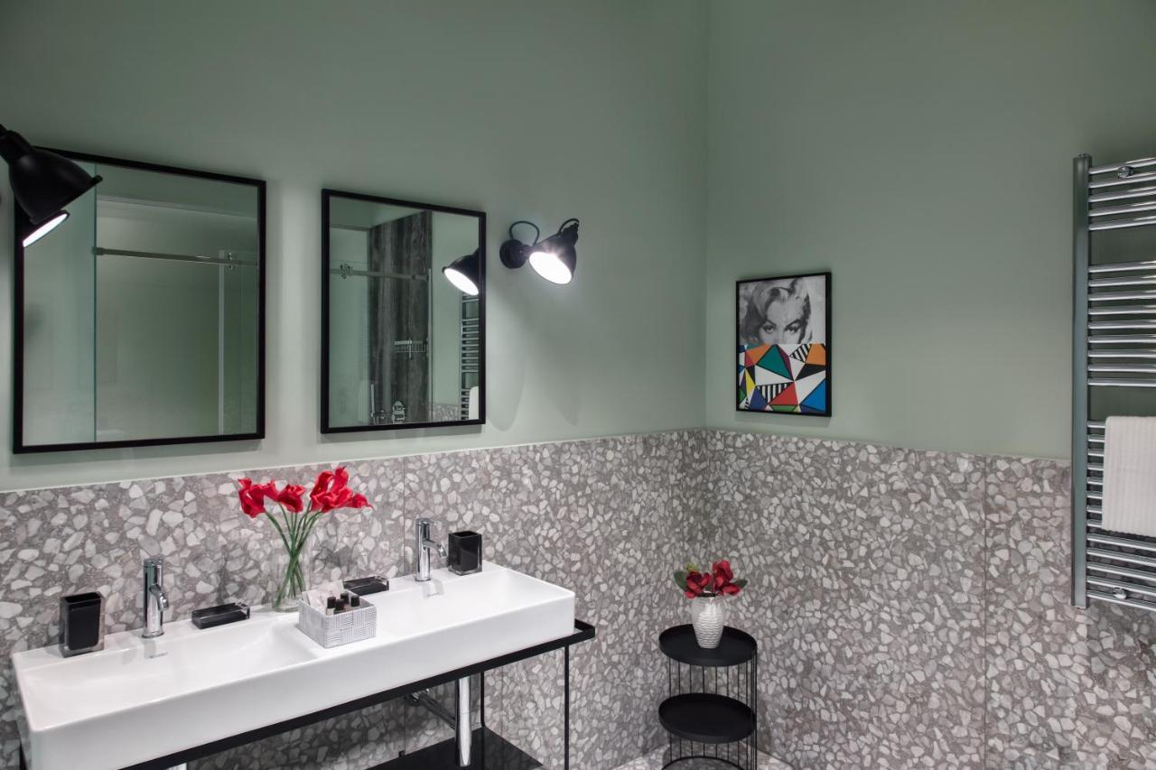 Lady Rose Hotel Napoli Bagian luar foto